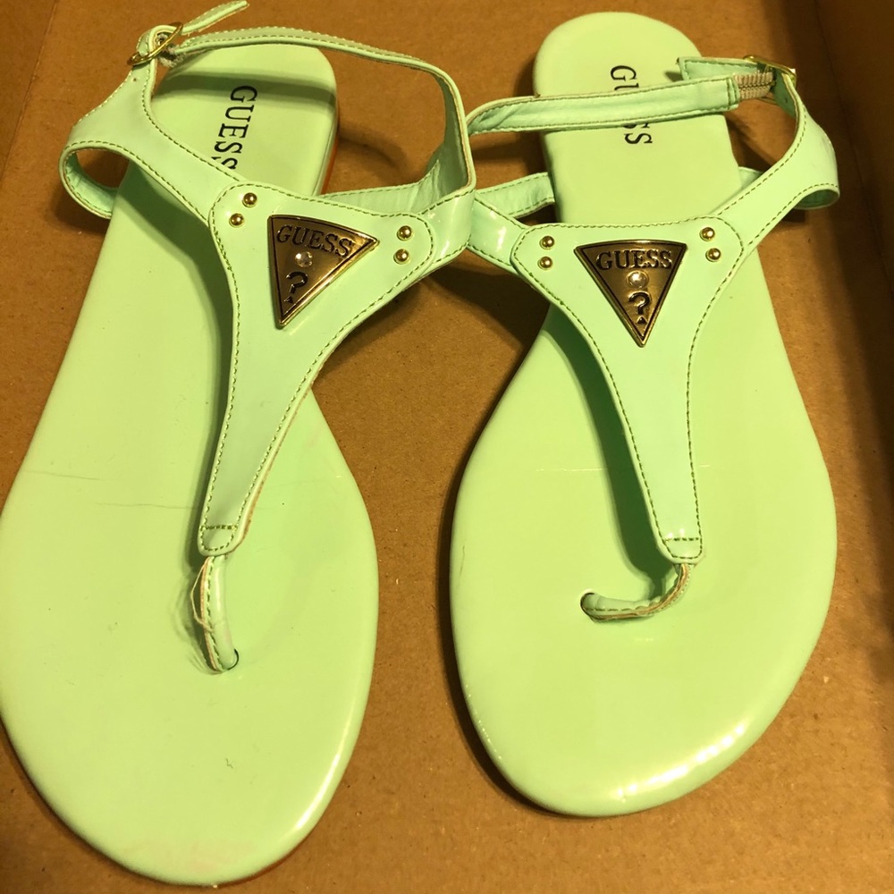 Guess Patent Thong Sandals
